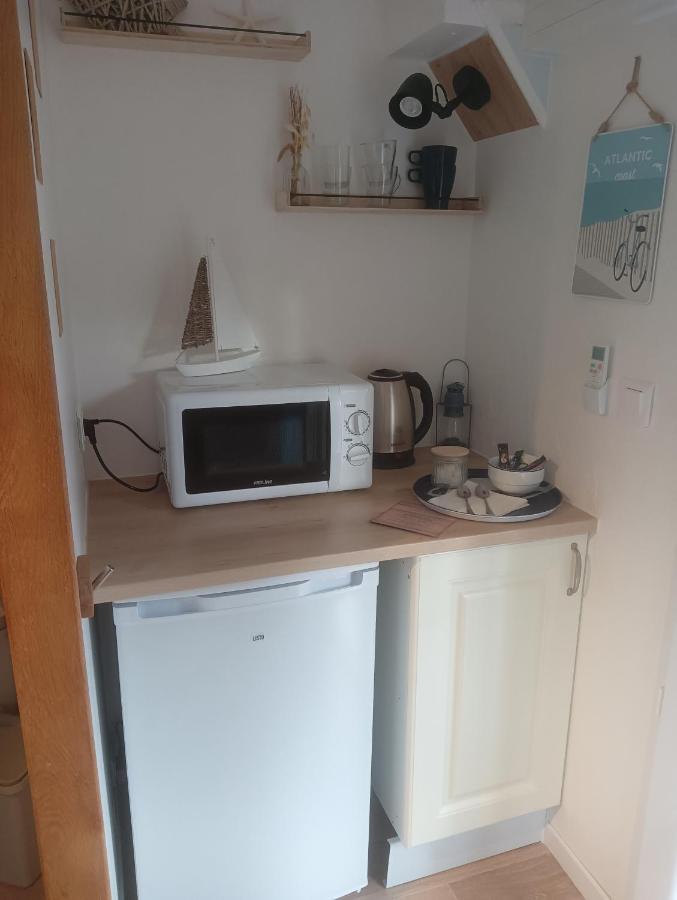 La Chouette Villa, Chambre Mazet De 11M2 Piece Sous-Pente Acces Par Escalier En Bois Cannes-et-Clairan Kültér fotó