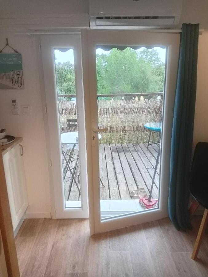 La Chouette Villa, Chambre Mazet De 11M2 Piece Sous-Pente Acces Par Escalier En Bois Cannes-et-Clairan Kültér fotó